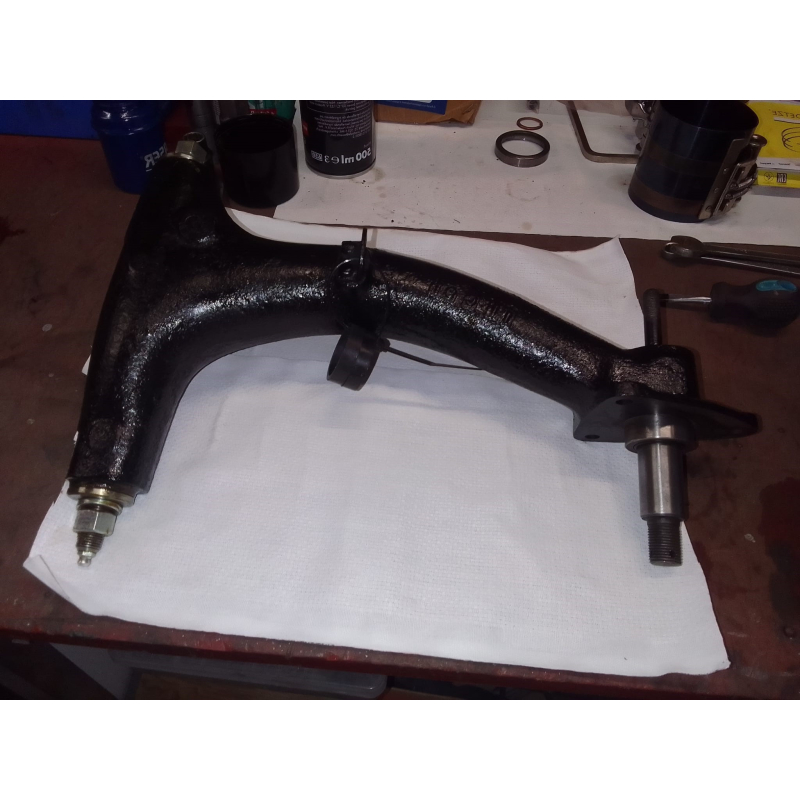 WOA200REV Wieldraagarm links achter gereviseerd op ruilbasis